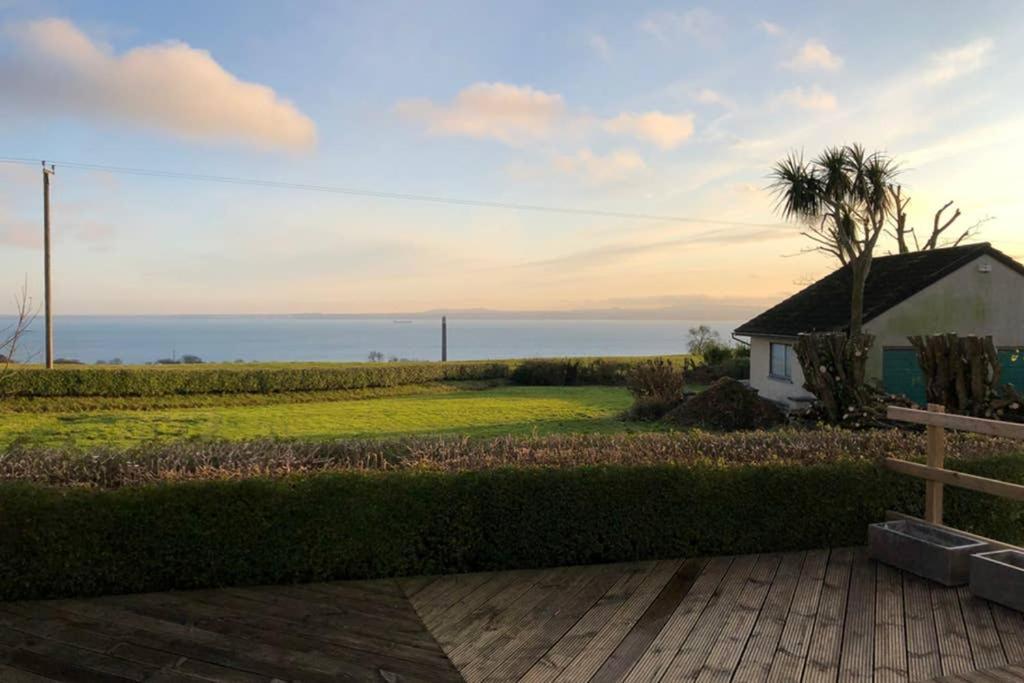 Whitehead Holiday Cottage Экстерьер фото
